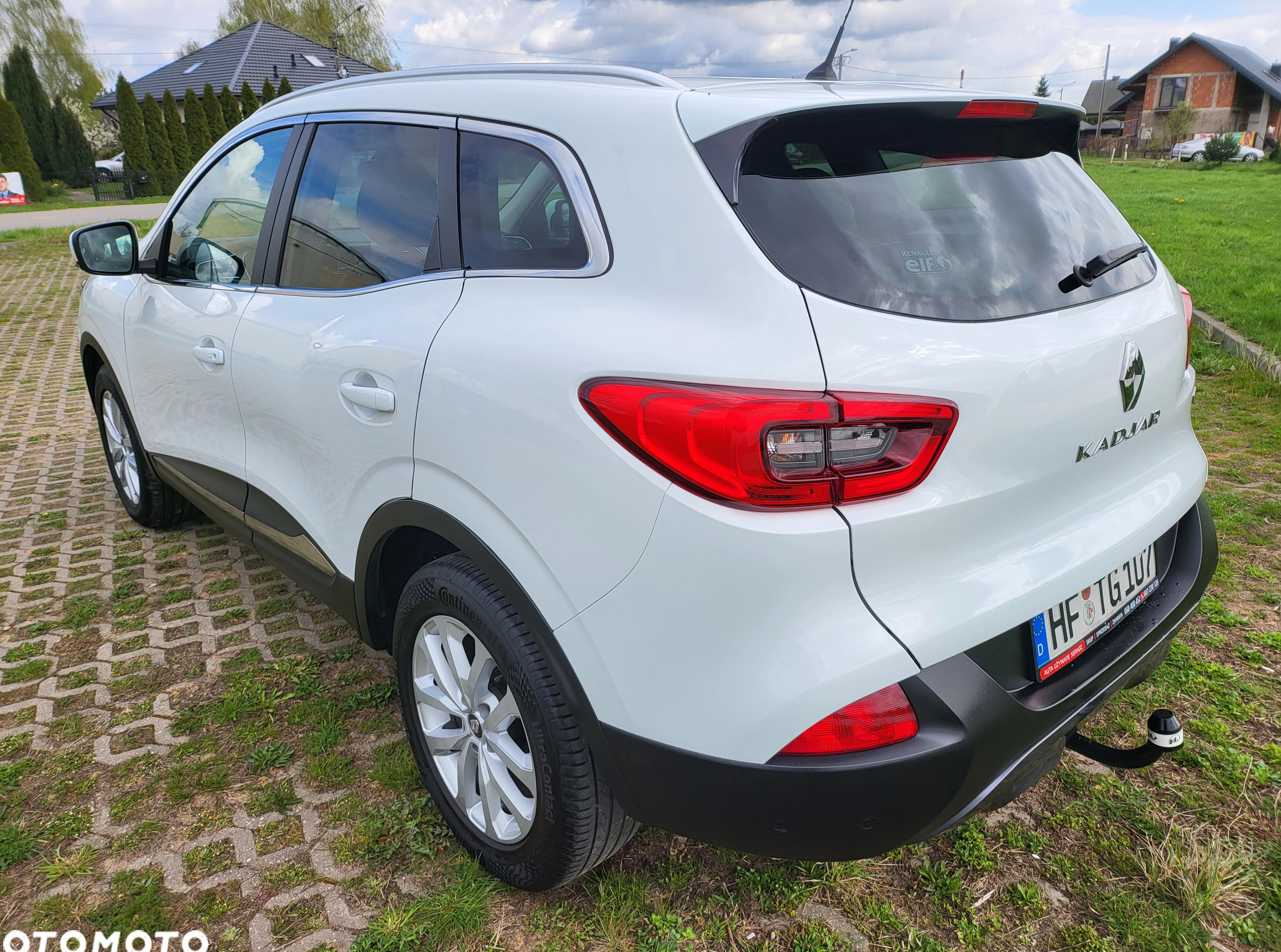 Renault Kadjar cena 48909 przebieg: 198000, rok produkcji 2016 z Sieradz małe 781
